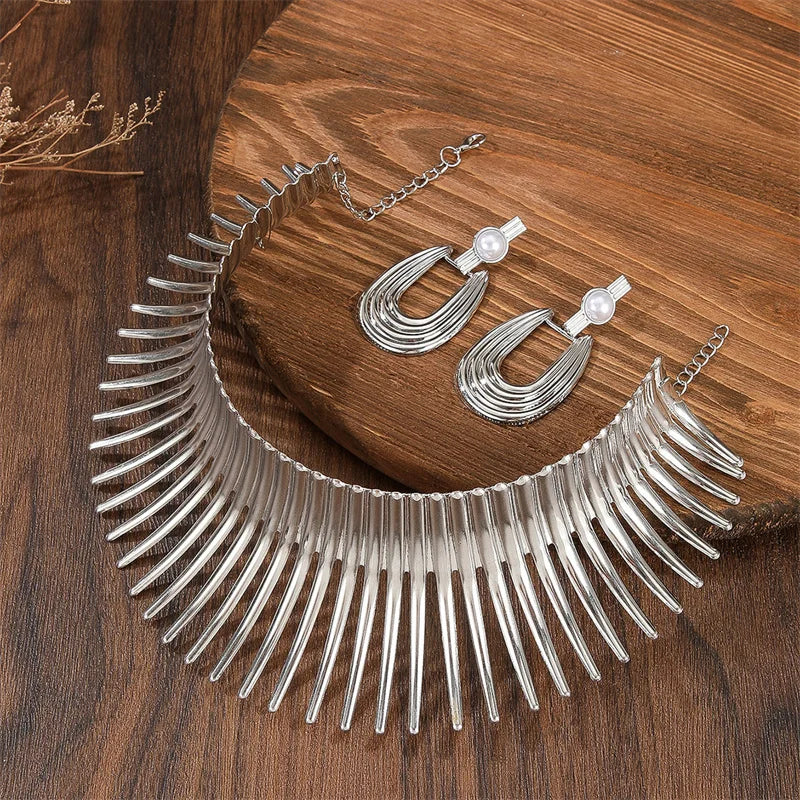 African Gold Color Metal Big Exaggerated Choker Necklace And Earrings