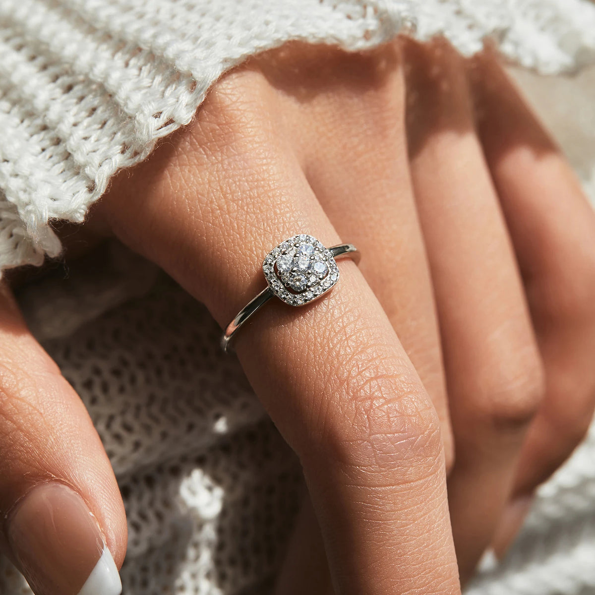 MODIAN Sparkling Color Ring for Women Fine Jewelry