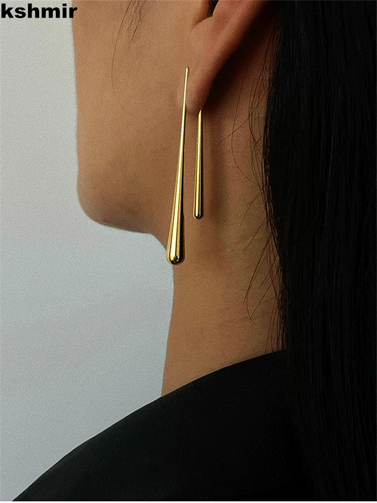 Irregular long earrings