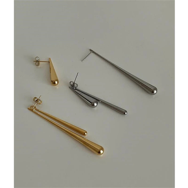 Irregular long earrings